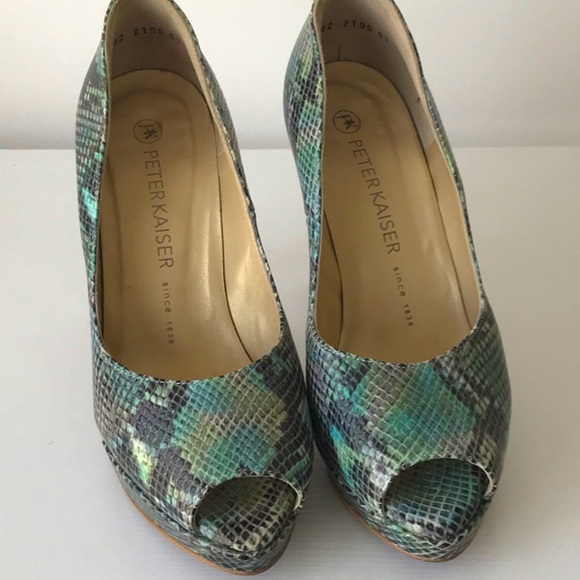 Peter Kaiser pumps - Picture 1 of 3